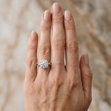 White gold Round Halo Twist Band Solitaire with Four-Prong Setting_18
