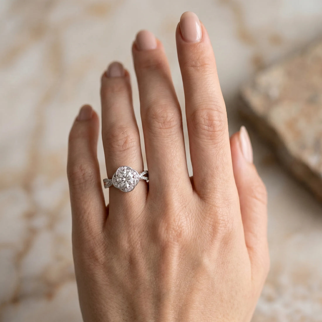 White gold Round Halo Twist Split Shank Diamond Ring_27