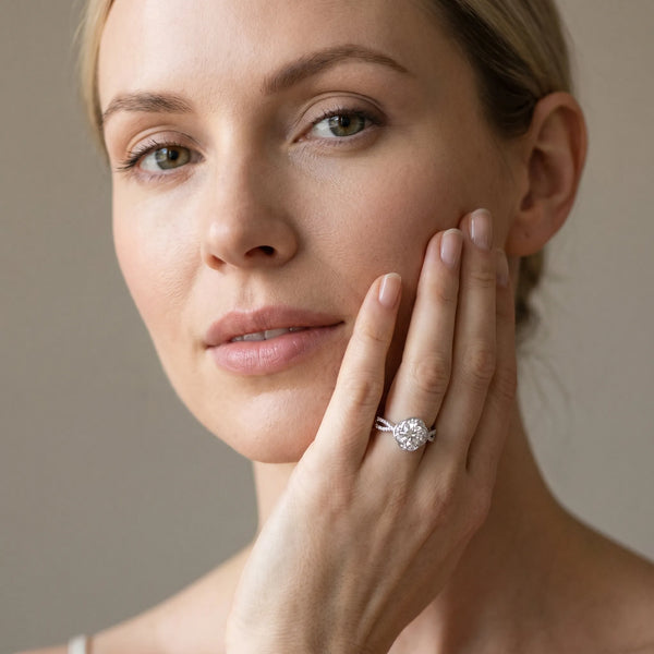 White gold Round Halo Twist Split Shank Diamond Ring