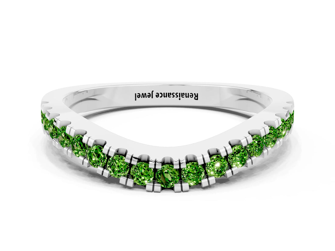White gold Round Peridot Pavé Curved Band with Shared Prong Setting_6