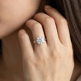 White gold Round Solitaire Diamond Ring with Four-Prong Setting and Classic Band_23
