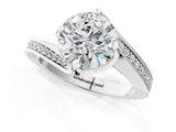 White gold Round Solitaire Diamond Twist Band with Pavé Setting and Four-Prong Setting_15