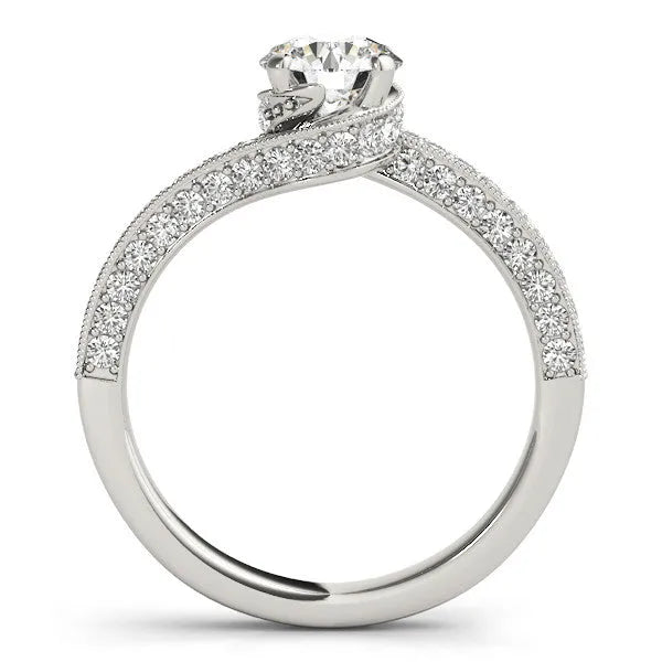 White gold Round Solitaire Diamond Twisted Band with Pavé Setting