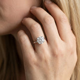 White gold Round Solitaire Engagement Ring with Four-Prong Setting and Classic Band_14