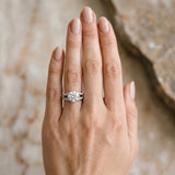 White gold Round Solitaire Split Shank Prong Set Ring_6
