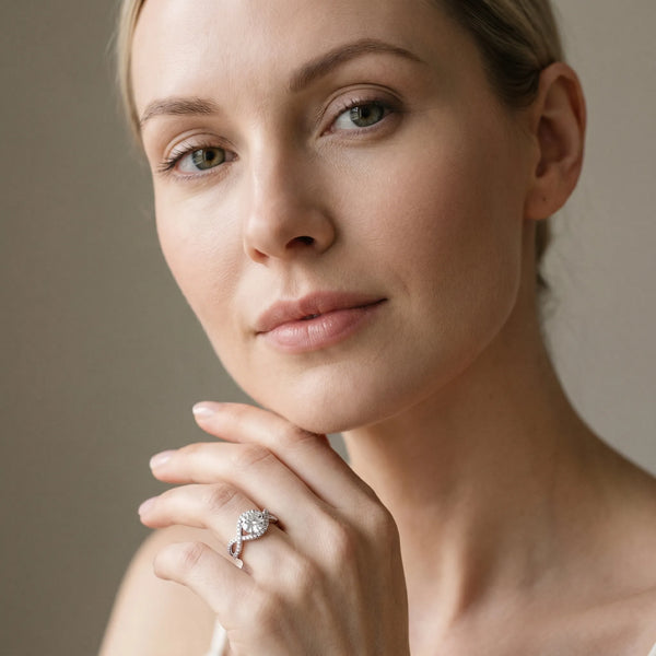 White gold Round Solitaire Twist Band Pavé Diamond Engagement Ring