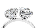 White gold Round and Emerald Cut Toi Moi Ring with Prong Setting_84