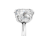 White gold Round and Emerald Toi Moi Ring with Prong Setting and Plain Band 5