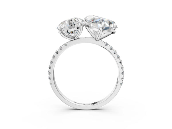 White gold Round and Heart Toi Moi Ring with Prong Setting and Pave Band