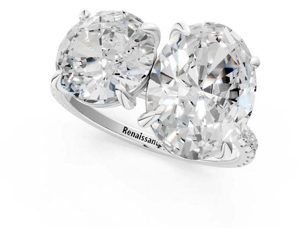 White gold Round and Oval Toi Moi Ring with Prong Setting and Pave Band