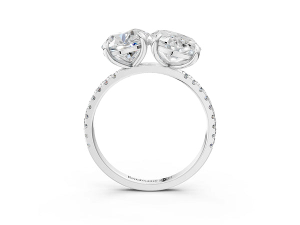 White gold Round and Oval Toi Moi Ring with Prong Setting and Pave Band