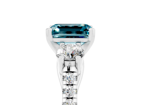 White gold Three-Stone Emerald Cut Blue Topaz Pavé Band with Four-Prong Setting_5