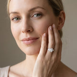White gold Three-Stone Emerald Solitaire Ring with Tapered Band and Four-Prong Setting_5