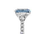 White gold Three-Stone Fancy Blue Emerald Cut Cut Diamond Pavé Band with Prong Setting_32