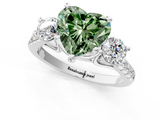 White gold Three-Stone Fancy Green Heart  Cut Diamond Pavé Band with Four-Prong Setting_12