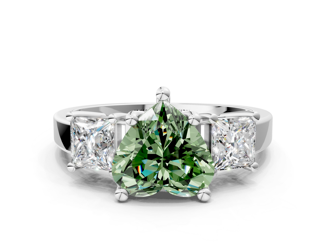 White gold Three-Stone Fancy Green Heart  Cut Solitaire Ring with Prong Setting_3