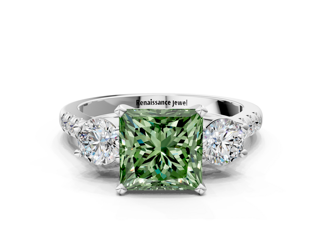 White gold Three-Stone Fancy Green Princess  Cut Diamond Pavé Band with Four-Prong Setting_10