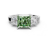 White gold Three-Stone Fancy Green Princess  Cut Solitaire Ring with Prong Setting_3