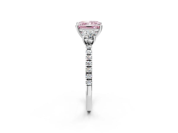 White gold Three-Stone Fancy Pink Princess Cut Cut Diamond Pavé Band with Prong Setting
