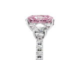 White gold Three-Stone Fancy Pink Radiant Cut Cut Diamond Pavé Band with Prong Setting_44