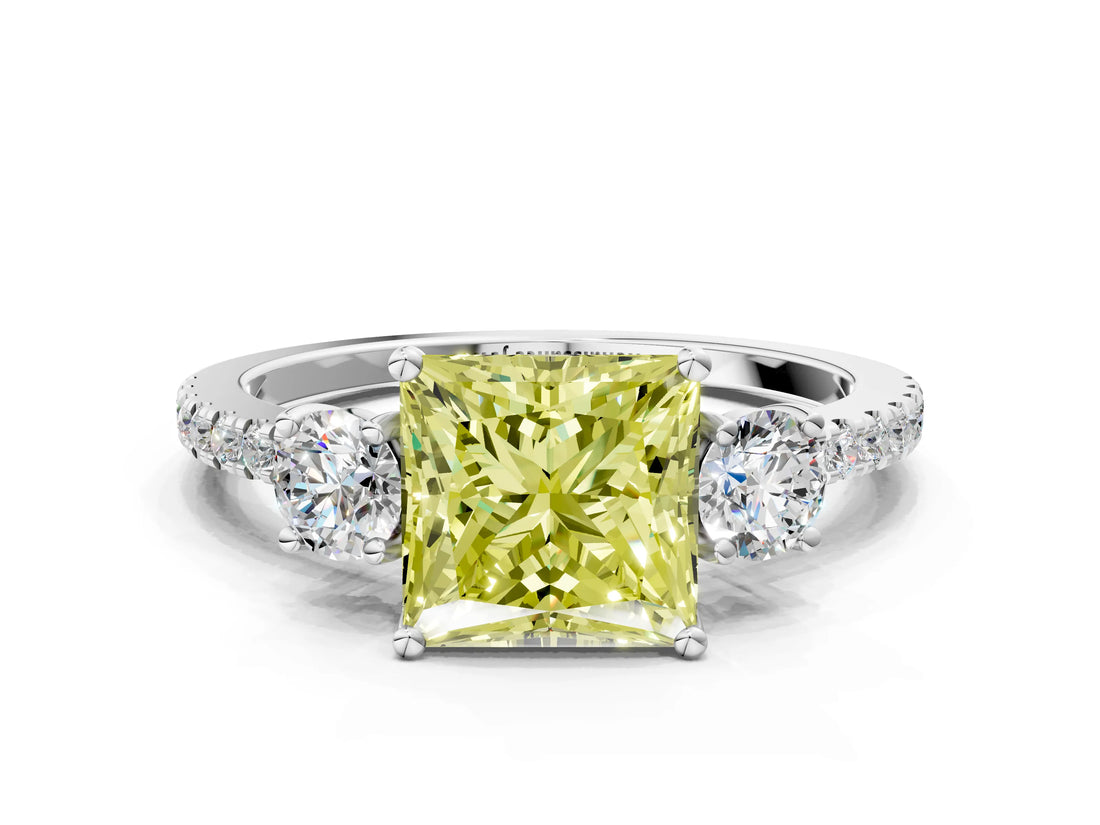 White gold Three-Stone Fancy Yellow Princess Cut Cut Diamond Pavé Band with Prong Setting_39
