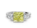 White gold Three-Stone Fancy Yellow Princess Cut Cut Diamond Pavé Band with Prong Setting_51