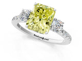 White gold Three-Stone Fancy Yellow Radiant Cut Cut Diamond Pavé Band with Prong Setting_70