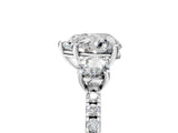 White gold Three-Stone Heart Cut Cut Diamond Pavé Band with Prong Setting_44