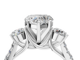 White gold Three-Stone Heart Cut Diamond Pavé Band with Four-Prong Setting_55