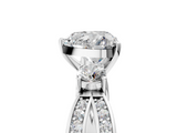 White gold Three-Stone Heart Cut Diamond Twist Band with Prong Setting_78