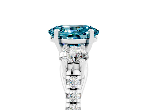 White gold Three-Stone Oval Cut Blue Topaz Pavé Band with Four-Prong Setting_5