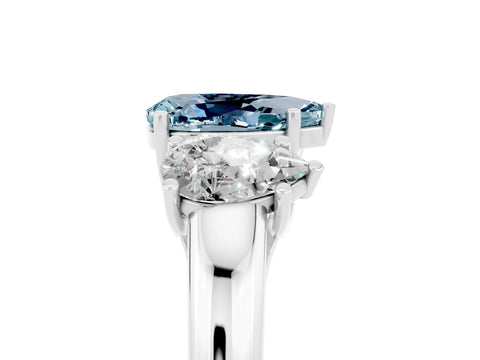 White gold Three-Stone Pear Cut Aquamarine Engagement Ring with Prong Setting_5
