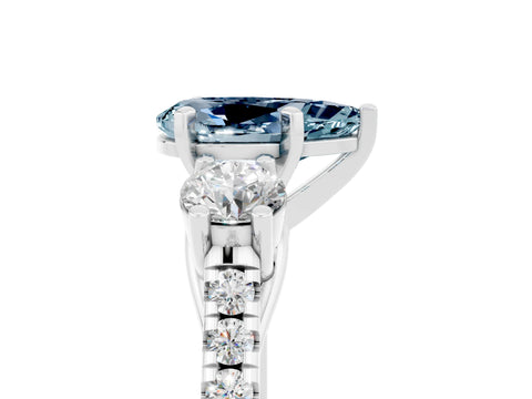 White gold Three-Stone Pear Cut Aquamarine Pavé Band with Four-Prong Setting_5
