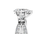 White gold Three-Stone Pear Cut Diamond Twist Band with Prong Setting_67