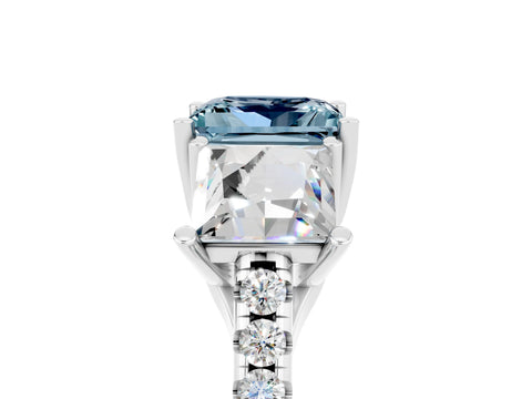 White gold Three-Stone Princess Cut Aquamarine Ring with Round  Pavé Band and Prong Setting_29