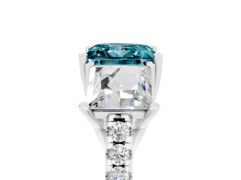 White gold Three-Stone Princess Cut Blue Topaz Ring with Round  Pavé Band and Prong Setting_53
