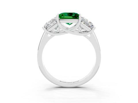 White gold Three-Stone Princess Cut Emerald Engagement Ring with Prong Setting_3