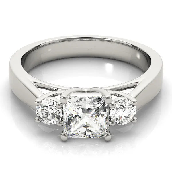 White gold Three-Stone Princess Cut Solitaire Ring with Round Side Stones and Four-Prong Setting