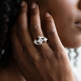 White gold Three-Stone Princess Cut Tension Band Ring with Four-Prong Setting_63