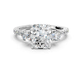 White gold Three-Stone Radiant Cut Cut Diamond Pavé Band with Prong Setting_19