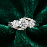 White gold Three-Stone Round Brilliant Split Shank Prong Set Ring_30