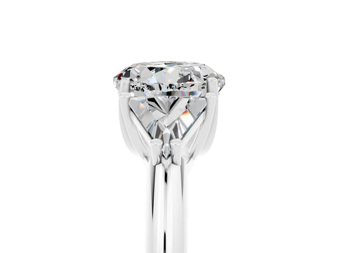 White gold Three-Stone Round Cut Cut Diamond Ring with Trillion Side Stones and Four-Prong Setting_5