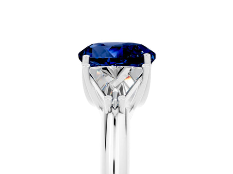 White gold Three-Stone Round Cut Cut Diamond Ring with Trillion Side Stones and Four-Prong Setting_5