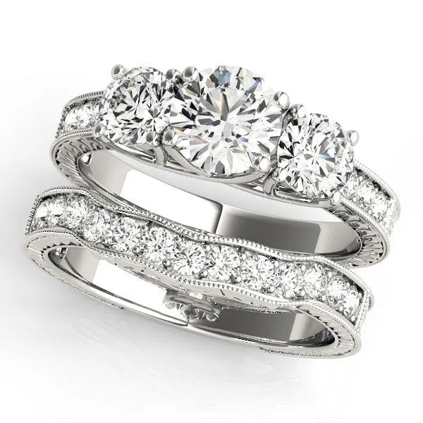 White gold Three-Stone Round Cut Pavé Band with Prong Setting