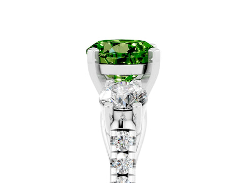 White gold Three-Stone Round Cut Peridot Pavé Band with Four-Prong Setting_5