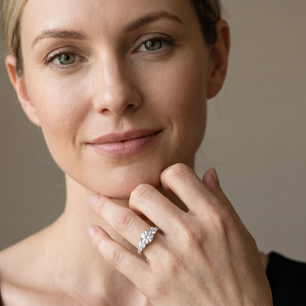 White gold Three-Stone Round Diamond Pavé Band with Prong Setting