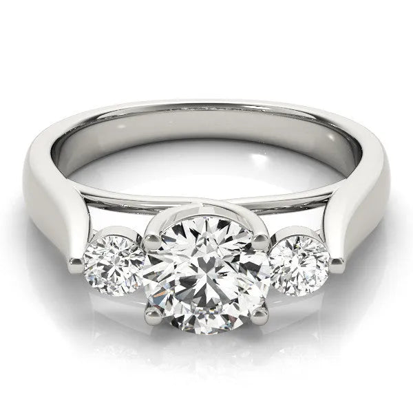 White gold Three-Stone Round Diamond Solitaire with Tapered Band and Four-Prong Setting