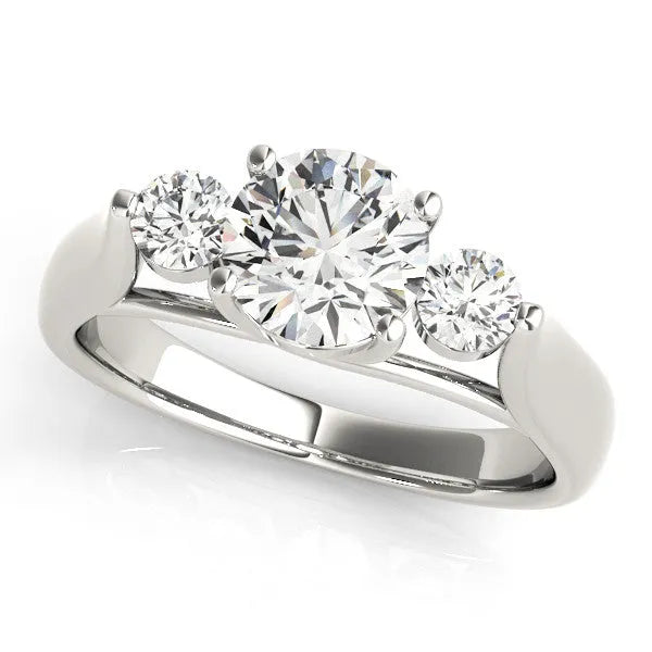 White gold Three-Stone Round Diamond Solitaire with Tapered Band and Four-Prong Setting
