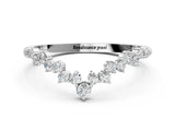10K White Gold V-Shaped Diamond Cluster Curved Band with Round Brilliant Cut Stones and Prong Setting