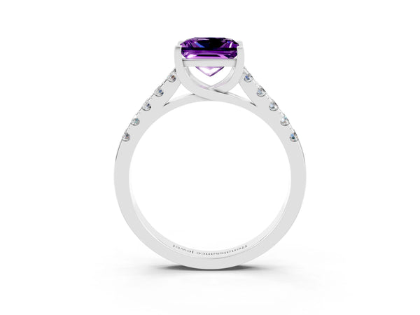 White gold Princess Cut Amethyst Pavé Band Solitaire Ring with Prong Setting